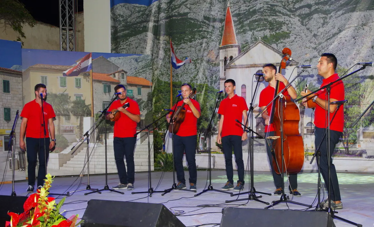 Audience award and gold in Makarska